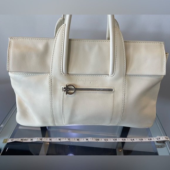✨ SALVATORE FERRAGAMO ✨ Brand new tote bag - Picture 3 of 6